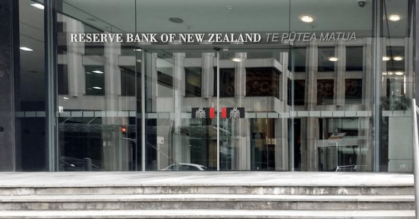 کاهش نرخ بهره در نیوزیلند؛ چشمانداز محتاطانه RBNZ