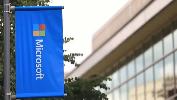 روند صعودی مایکروسافت MSFT با سرمایهگذاری عظیم در AI و کلاد