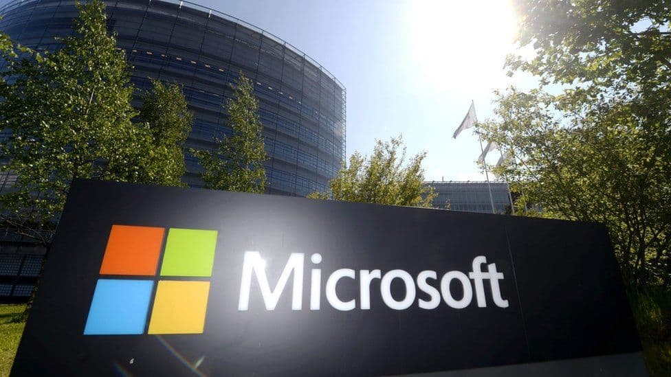 تحلیل جامع سهام مایکروسافت (MSFT) در تاریخ ۶ آذر ۱۴۰۴