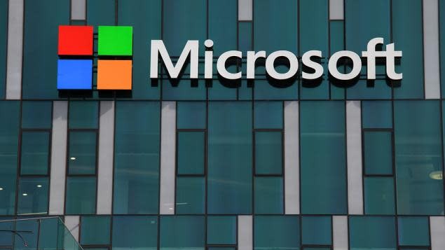 اصلاح سهام مایکروسافت همزمان با استقلال هوش مصنوعی از OpenAI