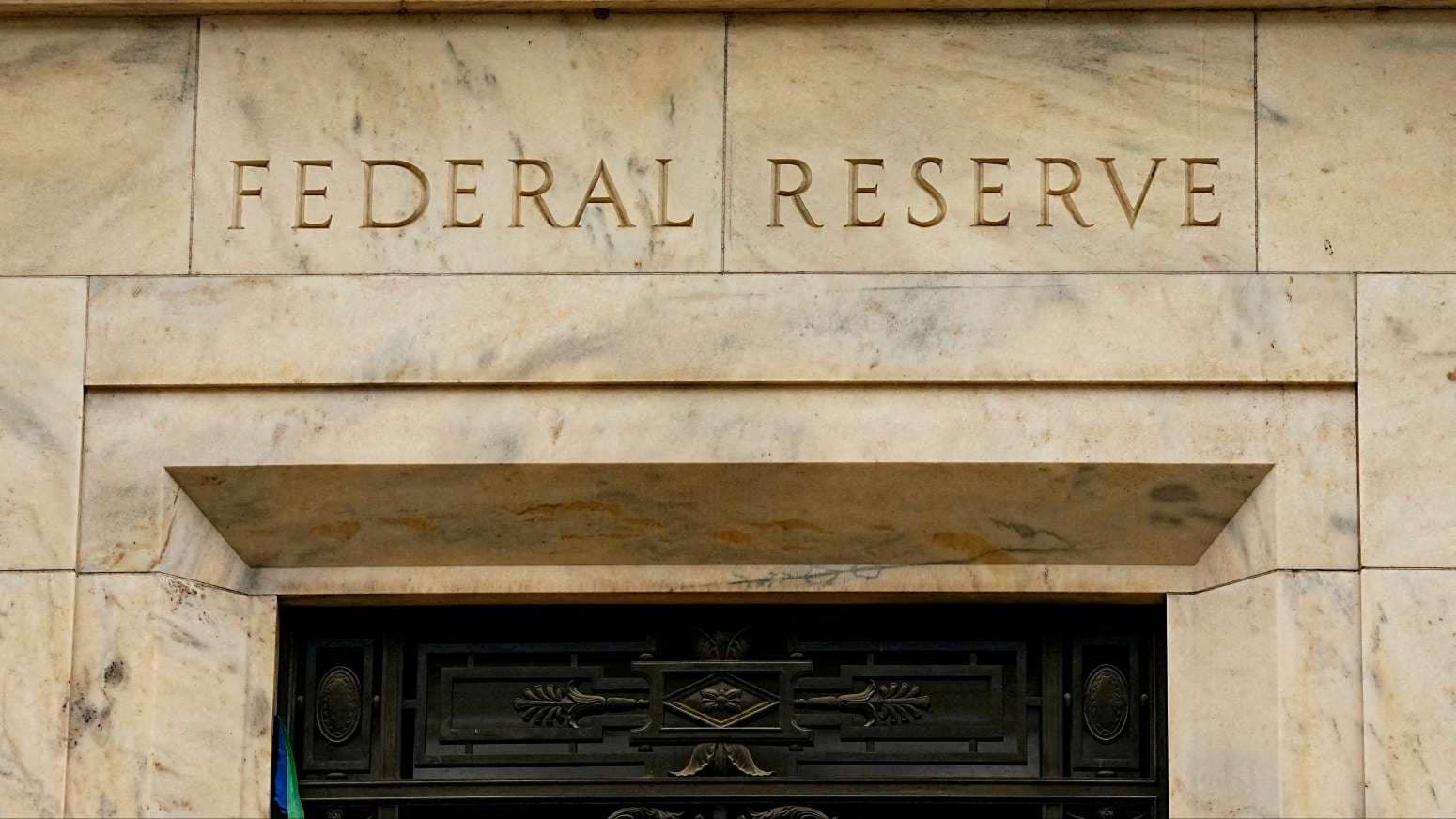 تحلیل شاخص نزدک (US100) در ۲۴ آذر ۱۴۰۴